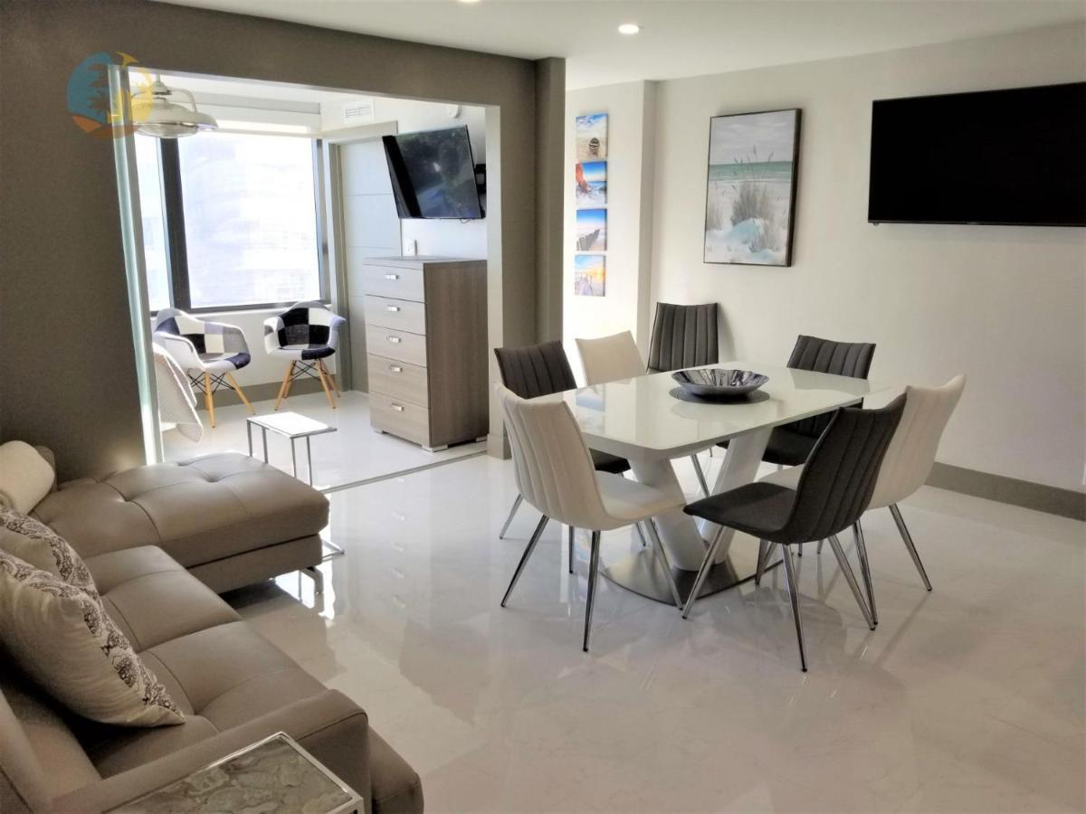 Luxury Beach Resort - Hora Rentals Маями Бийч Екстериор снимка