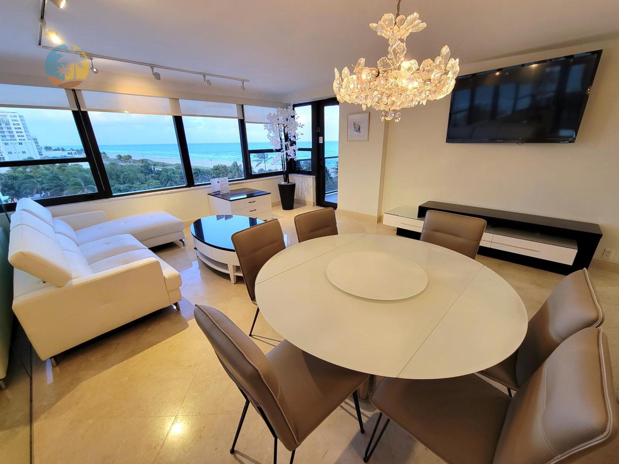 Luxury Beach Resort - Hora Rentals Маями Бийч Екстериор снимка