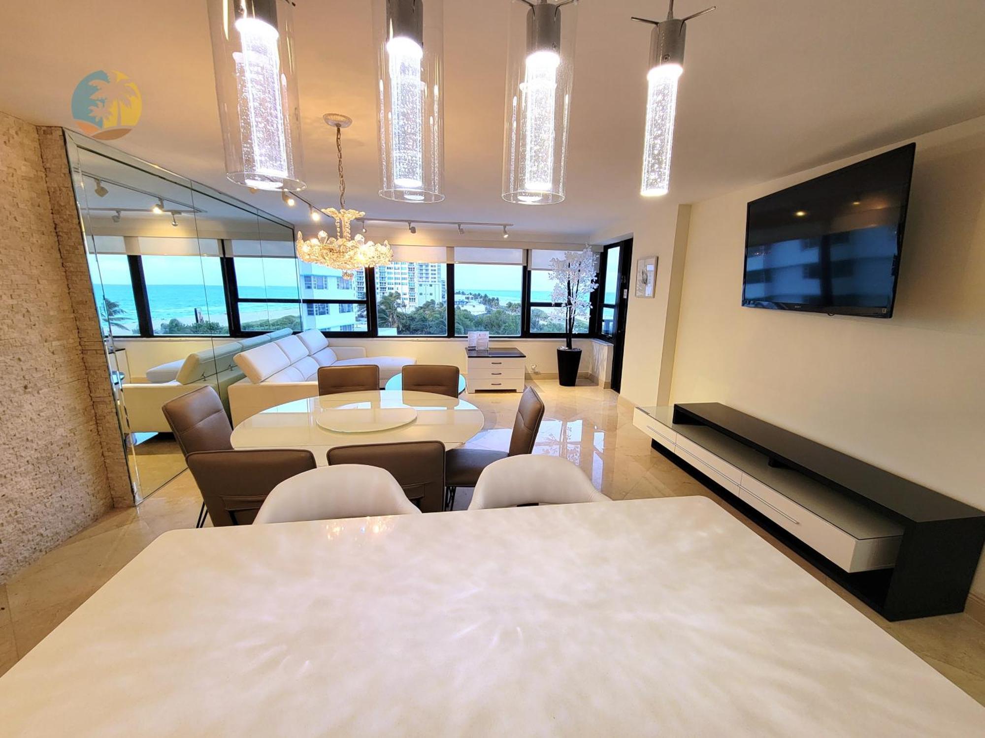 Luxury Beach Resort - Hora Rentals Маями Бийч Екстериор снимка