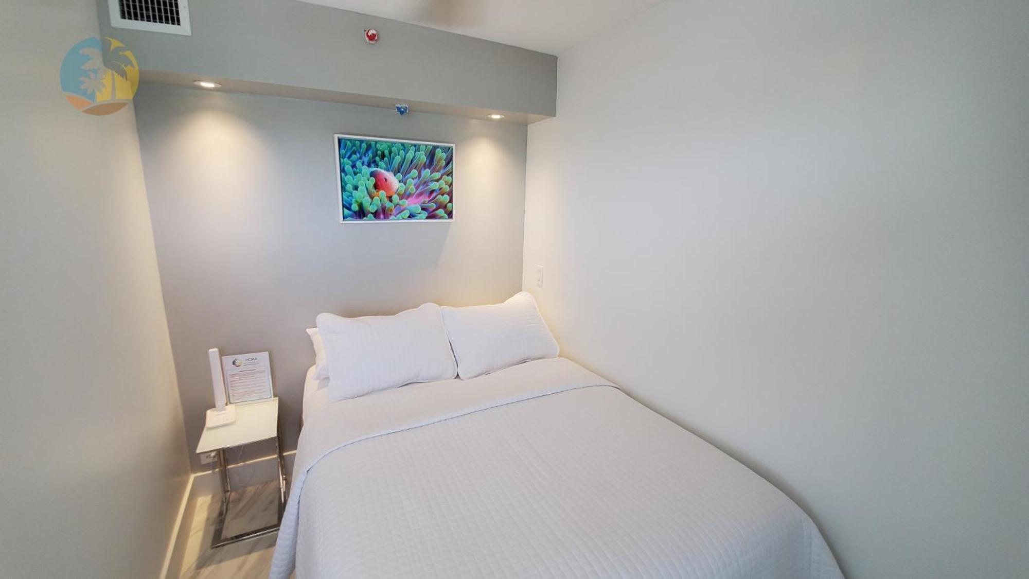 Luxury Beach Resort - Hora Rentals Маями Бийч Екстериор снимка