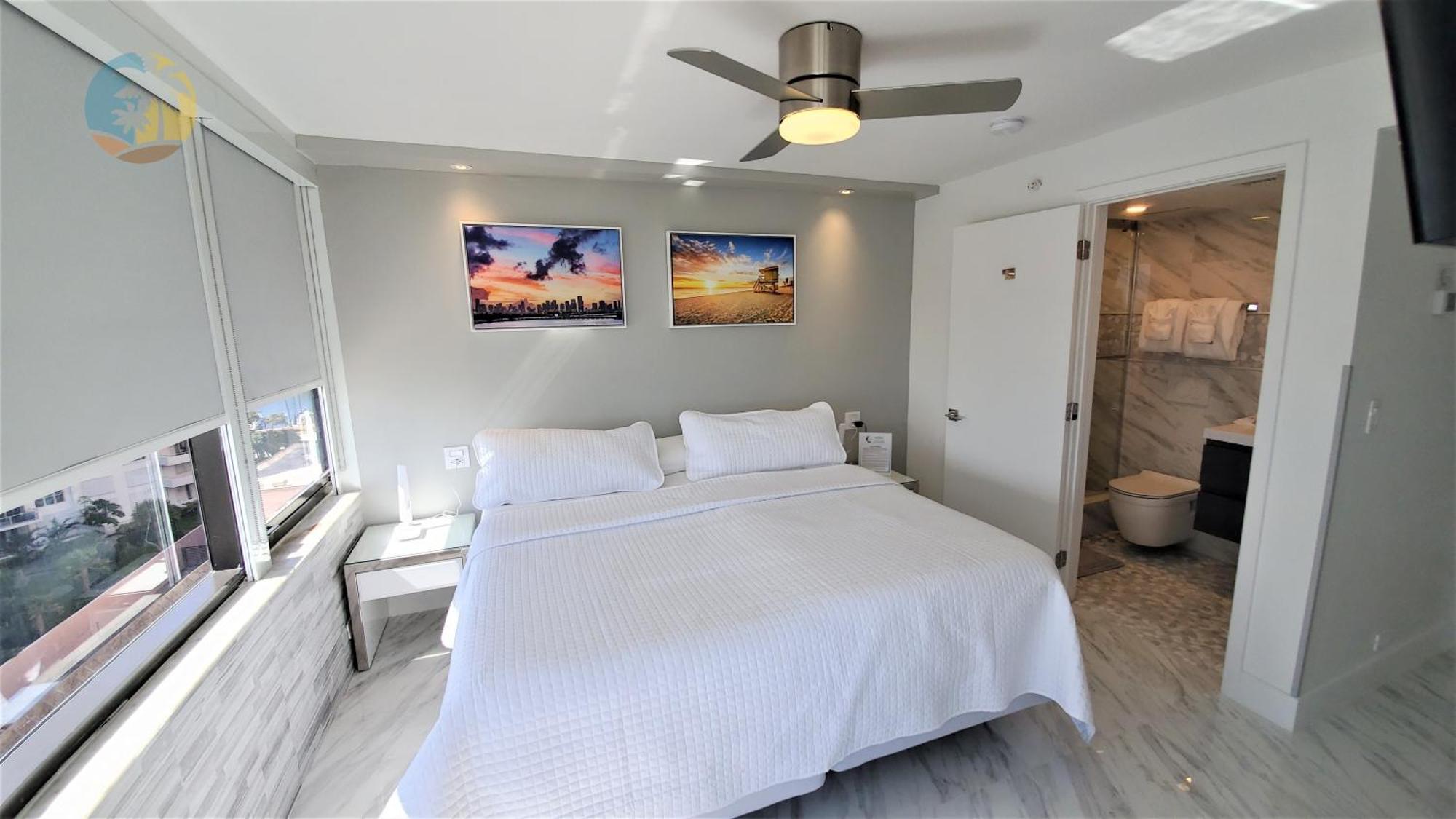 Luxury Beach Resort - Hora Rentals Маями Бийч Екстериор снимка