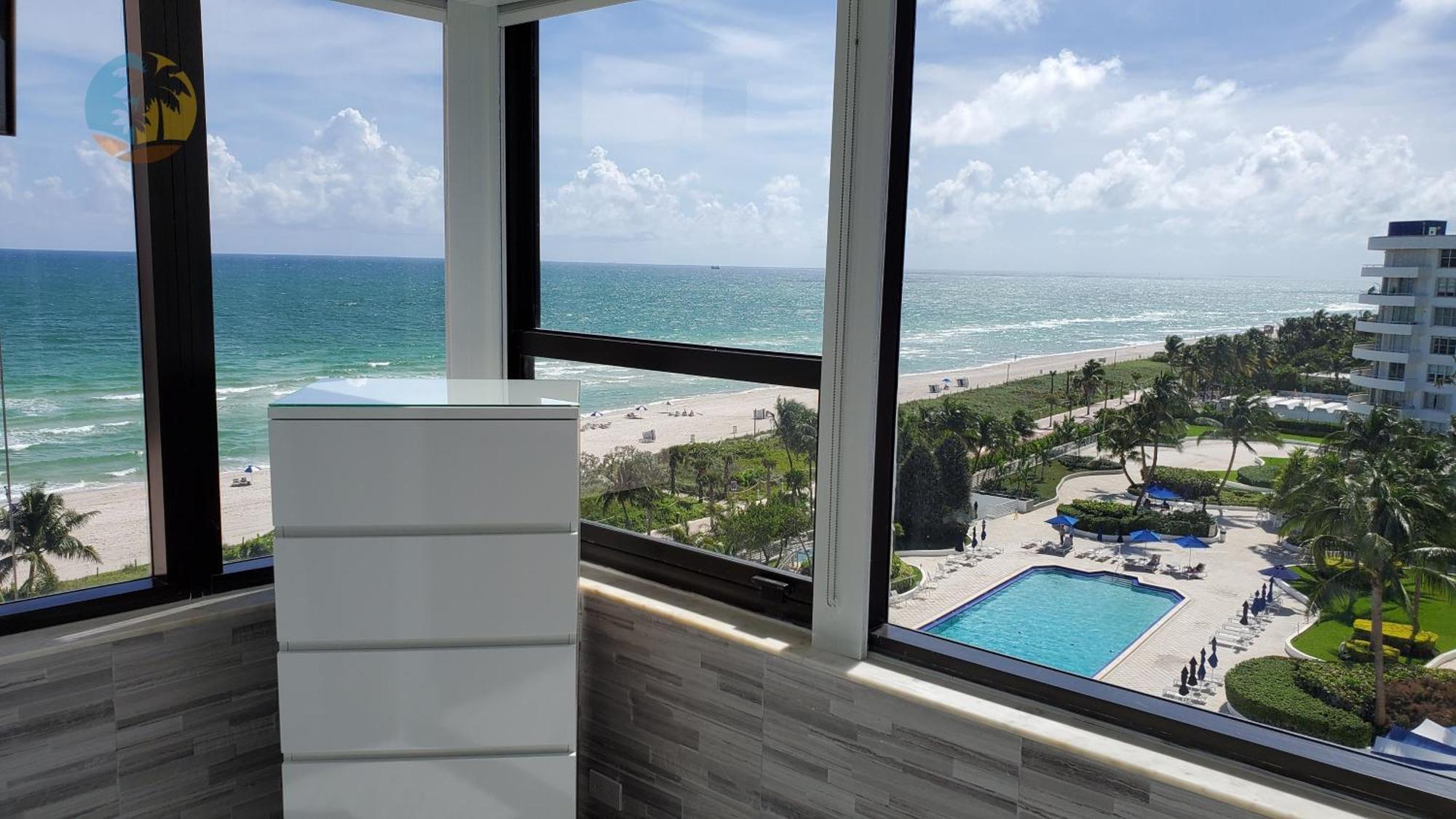 Luxury Beach Resort - Hora Rentals Маями Бийч Екстериор снимка